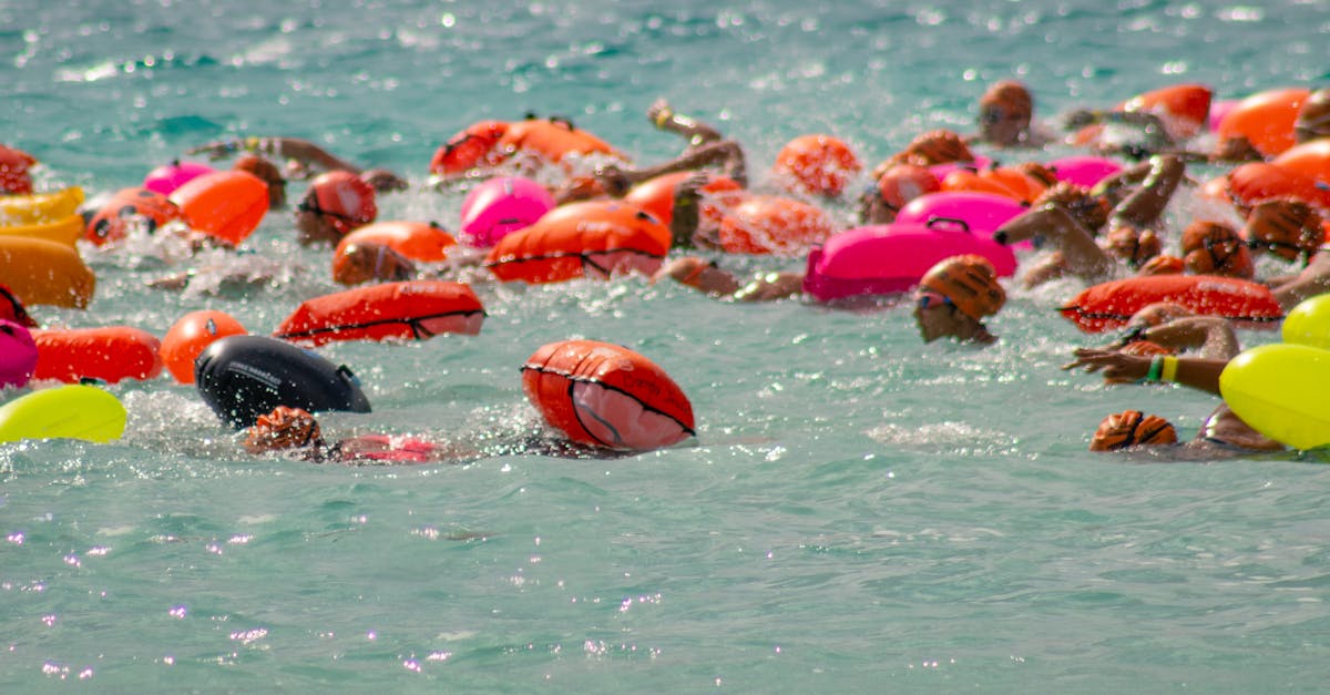 découvrez les erreurs courantes en natation lors des triathlons et apprenez comment les éviter pour améliorer vos performances et optimiser votre transition.