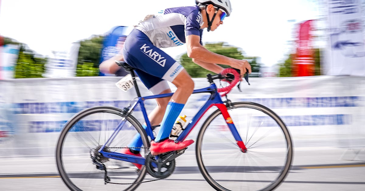 découvrez les meilleures techniques de pédalage pour améliorer votre efficacité et performance à vélo, que vous soyez débutant ou cycliste confirmé.