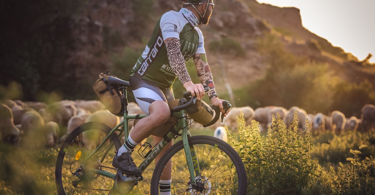 découvrez les différentes variations de terrains pour le cyclisme, adaptées à tous les niveaux, pour une expérience de vélo optimale et diversifiée.