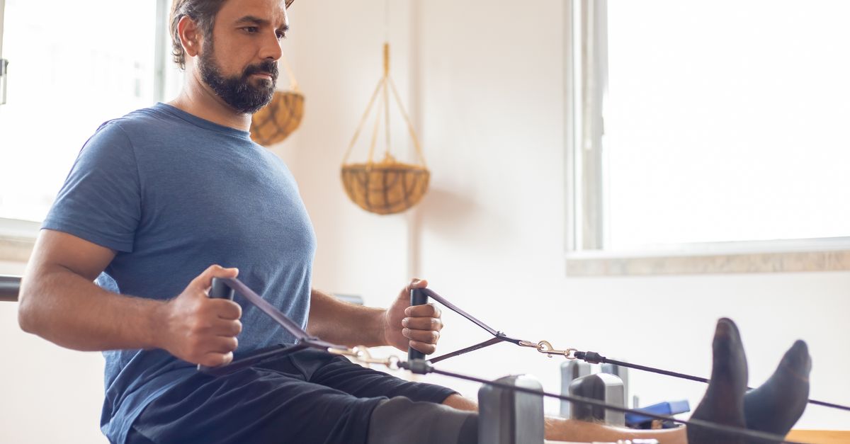 découvrez comment l'active recovery optimise la récupération musculaire grâce à des exercices doux et ciblés, améliorant performance et bien-être.