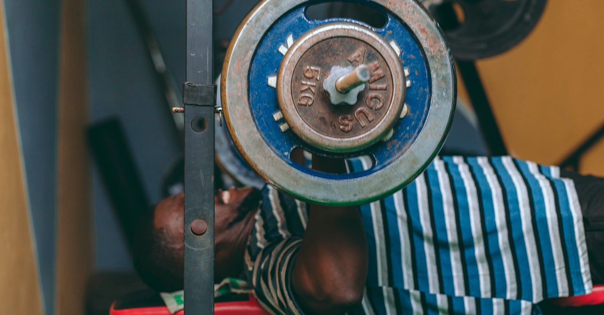 découvrez l'importance de la variation dans l'entraînement pour optimiser vos résultats, éviter la stagnation et stimuler la progression musculaire.