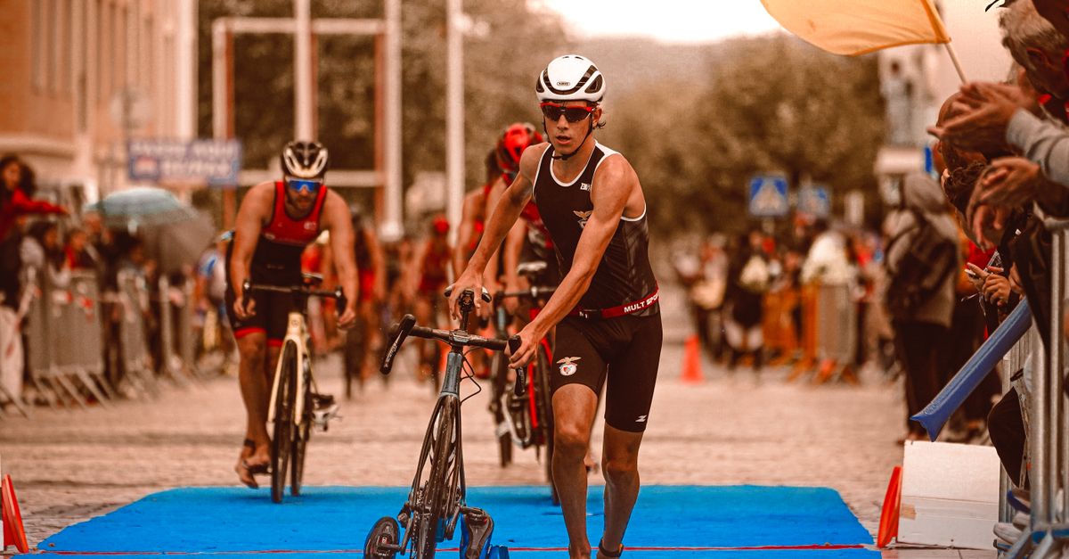 préparez efficacement votre sprint triathlon avec nos conseils d'entraînement, nutrition et récupération pour optimiser vos performances le jour de la course.