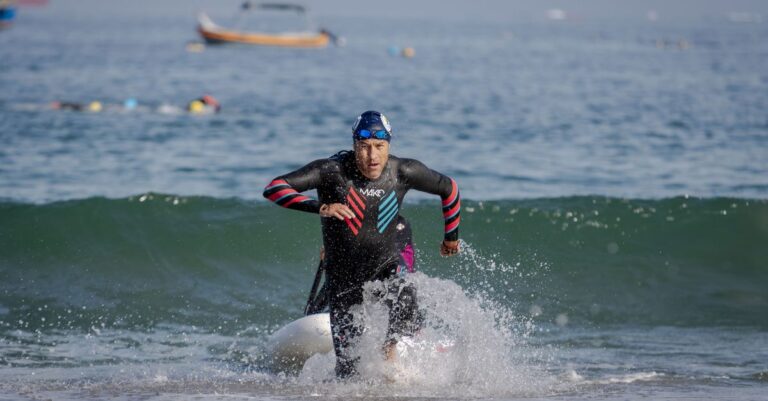 préparez-vous efficacement pour un sprint triathlon avec nos conseils d'entraînement, de nutrition et de gestion du temps pour optimiser vos performances.